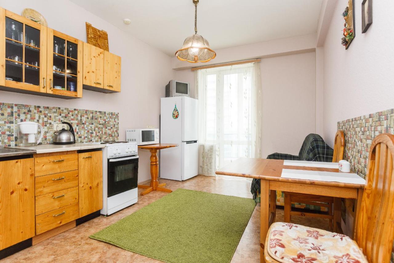 Appartement Arenda Kvartiry V Bazhovskom à Iekaterinbourg Extérieur photo